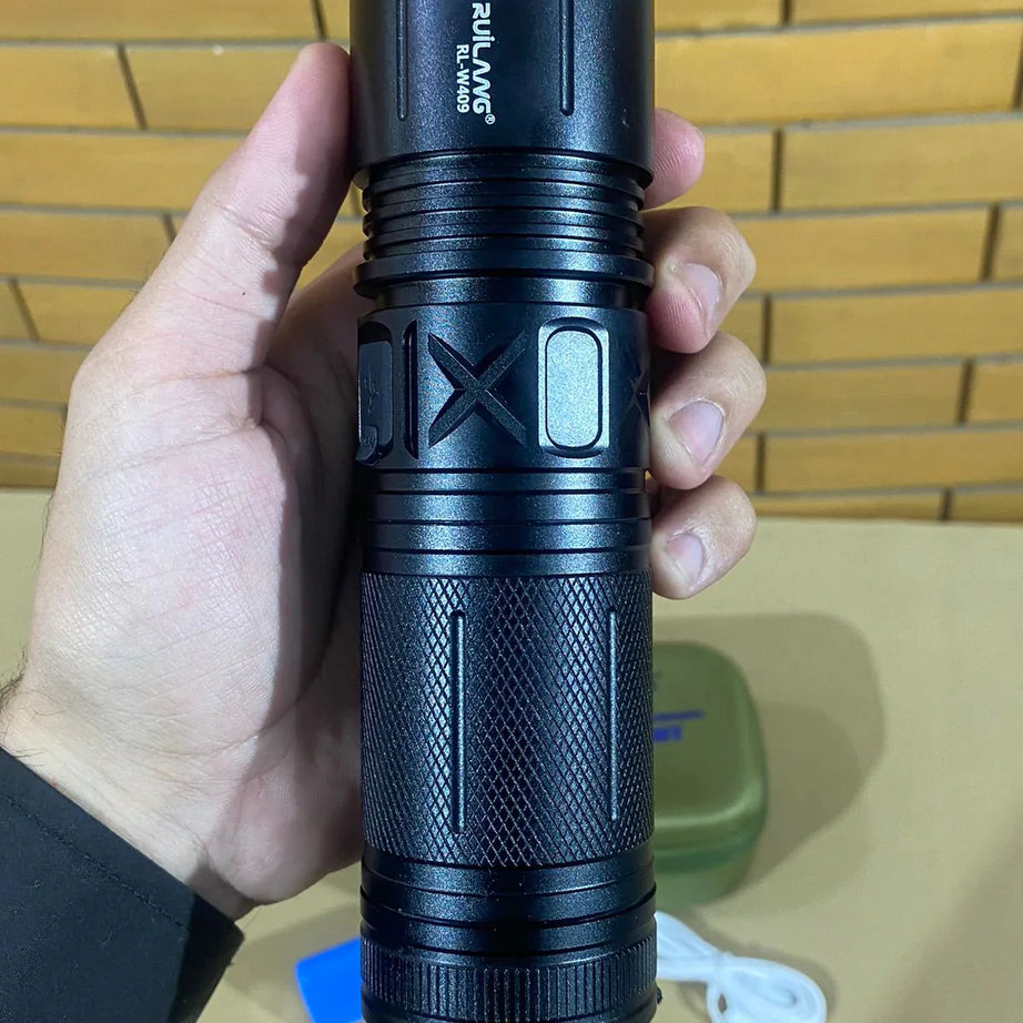 P90 Super Bright Powerful Flash Light Torch with Adjustable Focus