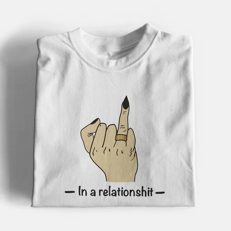 Relationshit Graphic T-Shirt