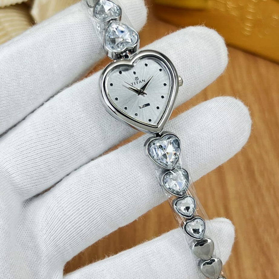 Women’s Titn Heart Shape Diamond Watch (Random Color Combo)