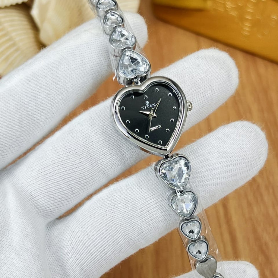 Women’s Titn Heart Shape Diamond Watch (Random Color Combo)