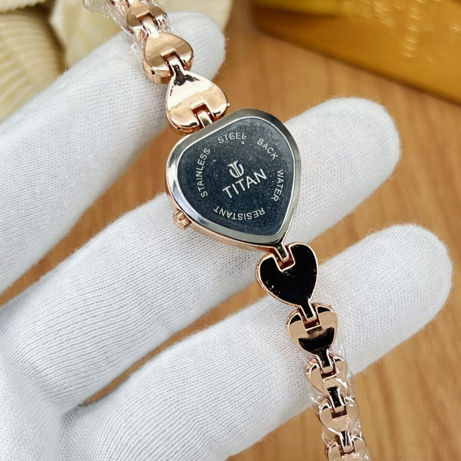 Women’s Titn Heart Shape Diamond Watch (Random Color Combo)