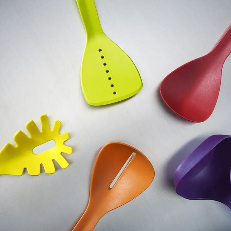 Winner Plast Compact Kitchen Tool Set with Magnetic Handles