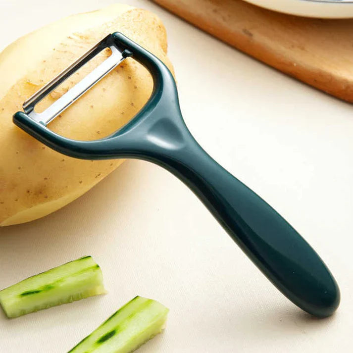 Plastic Veggie & Fruit Peeler (2 in 1)